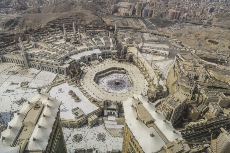 mecca-city-aerial-view.jpg